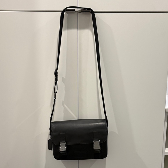 Coach Black Leather Shoulder Bag with Silver Accents - Picture 1 of 4